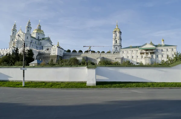 Heilige dormition kathedraal in pochaev lavra — Stockfoto