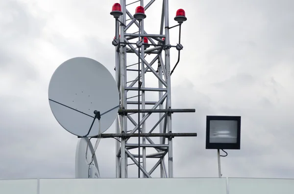 Antenna and red warning lights — Stock Photo, Image