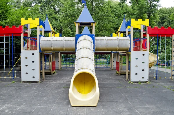Parque infantil —  Fotos de Stock