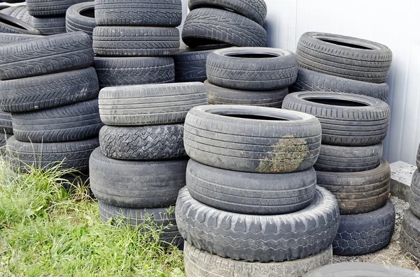 Old tires — Stock Photo, Image