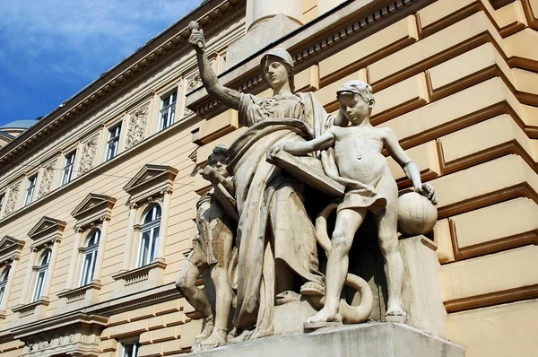 Lvovská Národní univerzita pojmenována po ivan franko — Stock fotografie