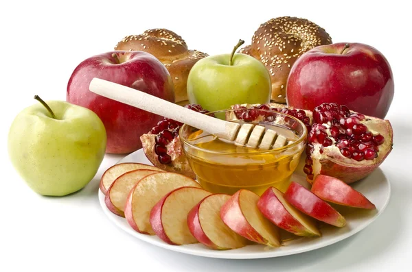 Stillleben - Challah, Äpfel, Granatapfel und Honigschale — Stockfoto