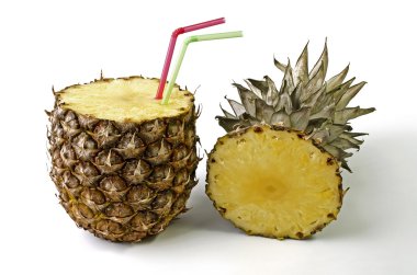 taze meyve suyu içmek için pipet ile ananas