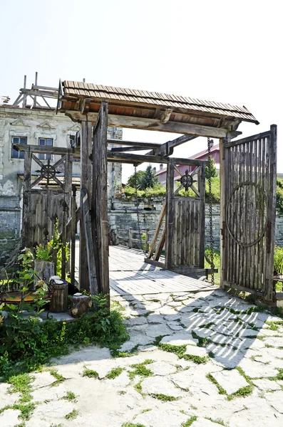 Porten till zolochiv slott i Ukraina — Stockfoto