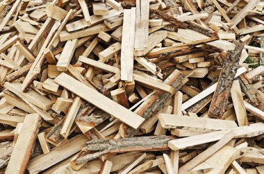 yakacak odun yığını