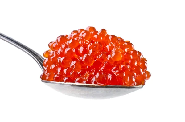 Cuchara con caviar rojo aislado sobre blanco — Foto de Stock