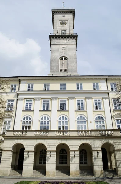 Belediye Binası içinde Lviv bina — Stok fotoğraf