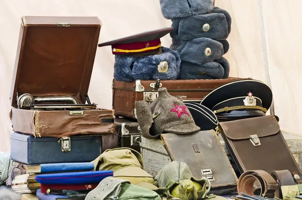 Military hats and antiques — Stock Photo, Image