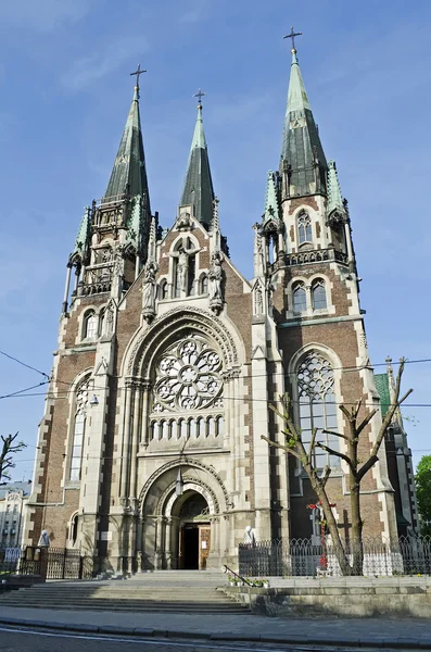 Kyrkan st. olha och elizabeth i lvov — Stockfoto