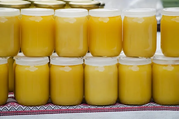 Frascos de mel — Fotografia de Stock