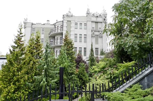 La casa con quimeras - la residencia del presidente ucraniano — Foto de Stock