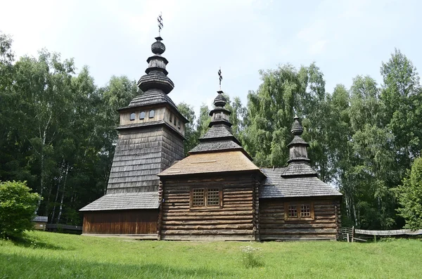 Igreja ortodoxa de madeira velha — Fotografia de Stock