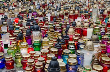 Bu onuruna mumlar maidan öldürdü