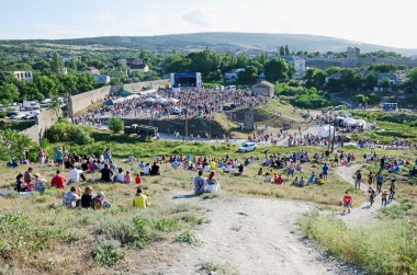 12 Haziran 2014 'te Ukrayna' nın eski kalesinin topraklarında düzenlenen Gala konseri