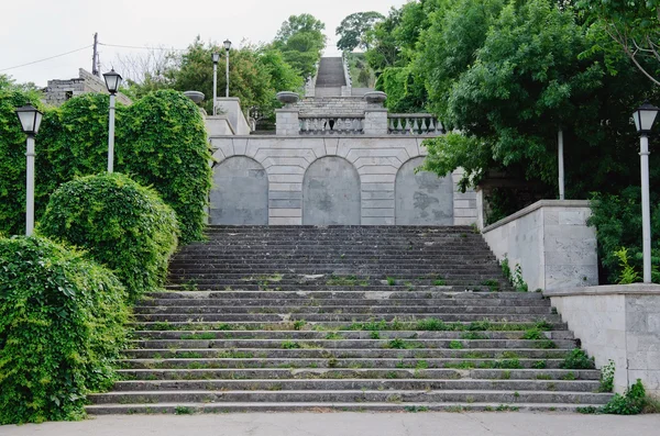 通往克里米亚Kerch的Mithridates山的楼梯 — 图库照片