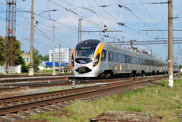 Intercity train in Kyiv — Stock Photo, Image