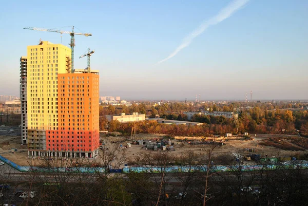 Coucher Soleil Sur Kiev Près Nouveaux Bâtiments — Photo