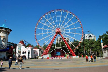 Ferris wheel at the park, Kharkiv