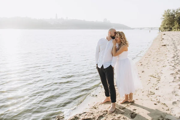 Wedding Photosession Sunset Beautiful Couple Bride White Dress Groom White — Stockfoto