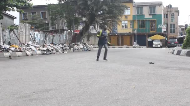 Липня 2022 Відео Сайті Filthy Street Side Apapa Lagos Nigeria — стокове відео