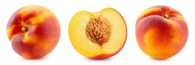 Şeftali yarım koleksiyonu. Beyaz arka planda taze organik şeftali. Şeftali seti makro. kırpma yolu ile