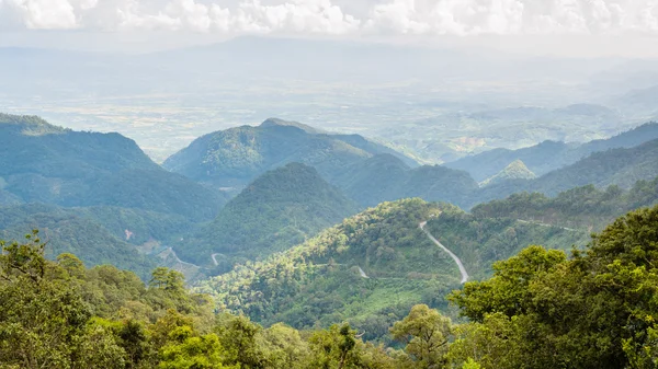 Point de vue Doi Ang Khang montagnes — Photo