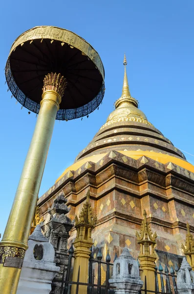 古塔在扫管笏帕南邦塔銮寺 — 图库照片