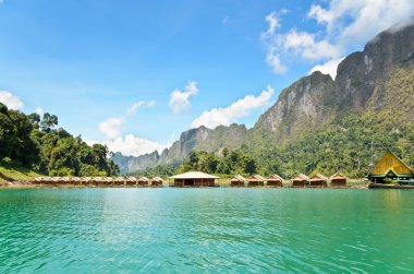 Bambu kayan resort