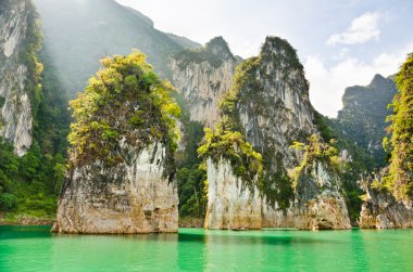 Seyahat ada ve yeşil göl ( Guilin Tayland )