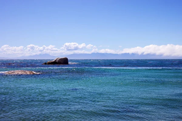 Θέα Θάλασσα Του False Bay Ακτογραμμή Στο Κέιπ Τάουν Νότια — Φωτογραφία Αρχείου