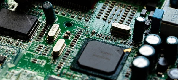 Macro Cierre Componentes Microchips Placa Circuito Del Router Módem — Foto de Stock