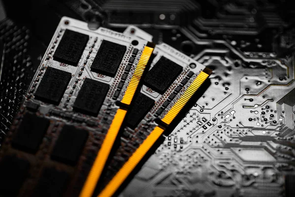 Makro Närbild Dator Ram Chip Och Moderkort Mörk Bakgrund — Stockfoto