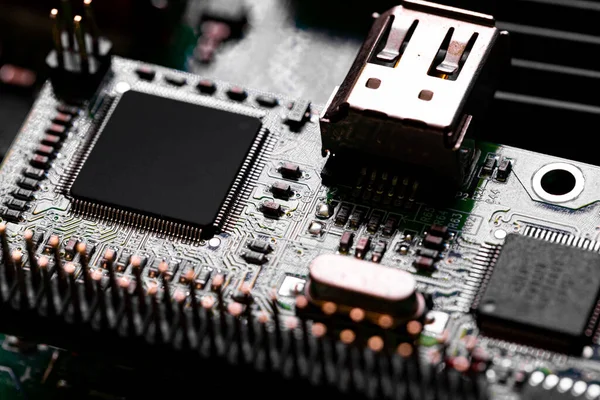 Makro Uzavření Komponent Mikročipů Obvodové Desce — Stock fotografie