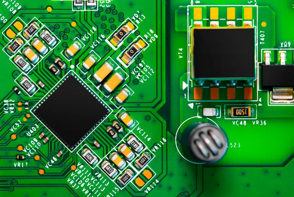 マクロPc回路基板上の部品やマイクロチップの閉鎖 — ストック写真