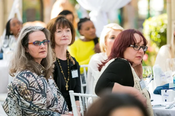 Johannesburg Sydafrika August 2016 Ladies Networking Kvindens Teambuilding Frokost Haven - Stock-foto