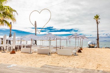 Cape Town, Güney Afrika - 12 Mayıs 2022: Grand Africa Cafe and Beachfront bar and restaurant