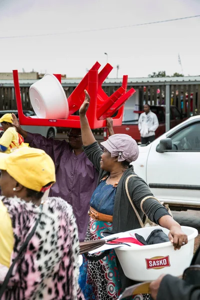 Johannesburg Südafrika März 2016 Gemeindemitglieder Des Soweto Township Mit Preisen — Stockfoto