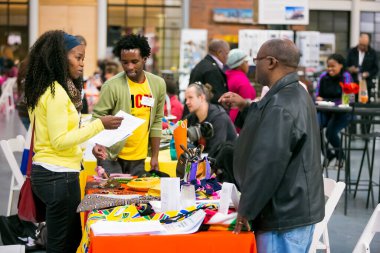 Johannesburg, Güney Afrika - 18 Mayıs 2013: Bir iş atölyesine katılan çeşitli delegeler