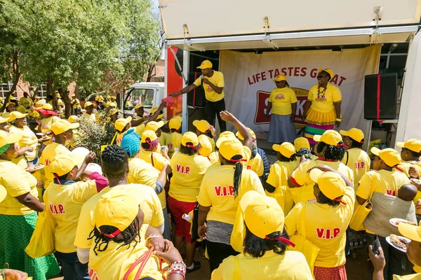 Johannesburg Südafrika September 2015 Afrikanische Gemeindemitglieder Vor Dem Rathaus — Stockfoto