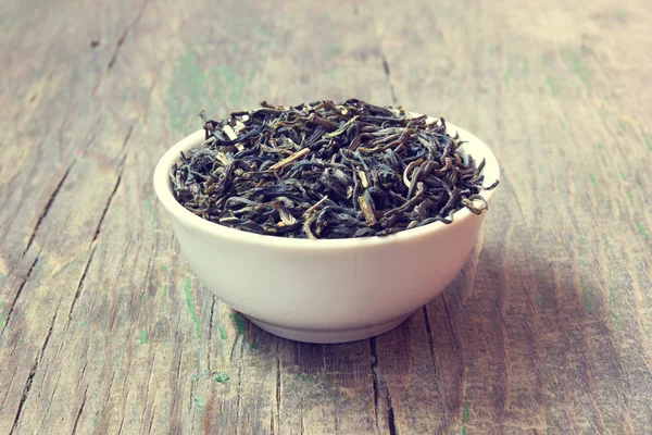 Färskt grönt te på nära håll — Stockfoto