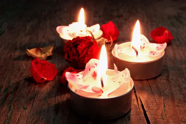Spa aromatyczne świece — Zdjęcie stockowe