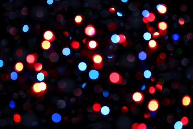 parlak kırmızı ve mavi havai fişek tebrik