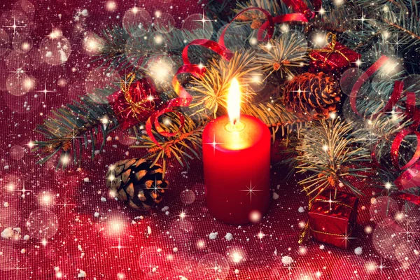 Red christmas candle on a shiny background — Stock Photo, Image