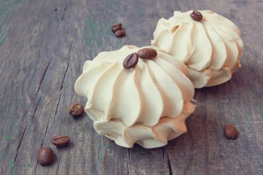 ahşap zemin üzerine vanilya zephyr