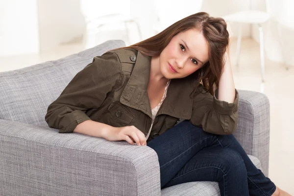 Attractive white woman relaxing at home — Stock Photo, Image