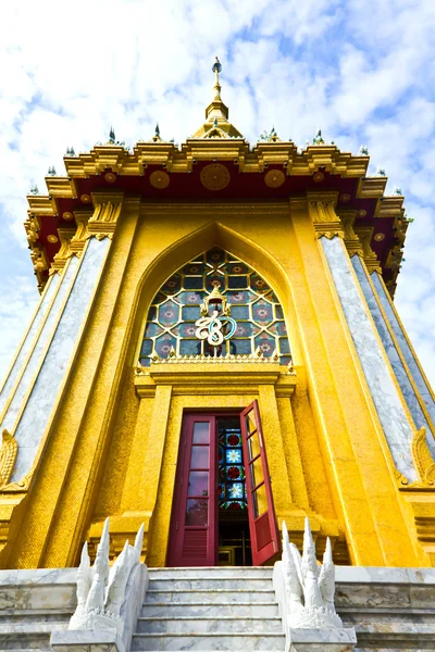 Thai temple — Stock Photo, Image