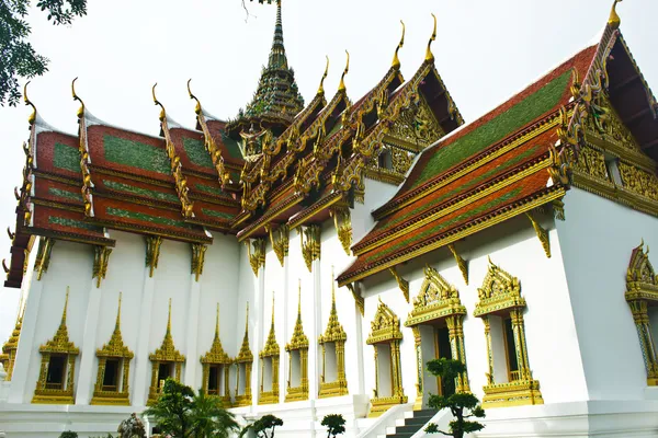 Een prachtige tempel in thailand — Stockfoto