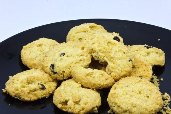 Свіже печене печиво на білій доріжці включено — стокове фото