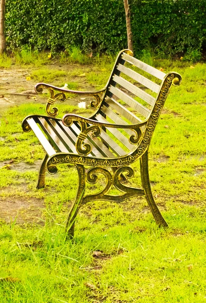 Metal garden chair in garden — Stock Photo, Image