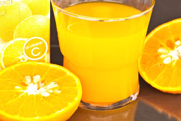 Fresh orange juice — Stock Photo, Image